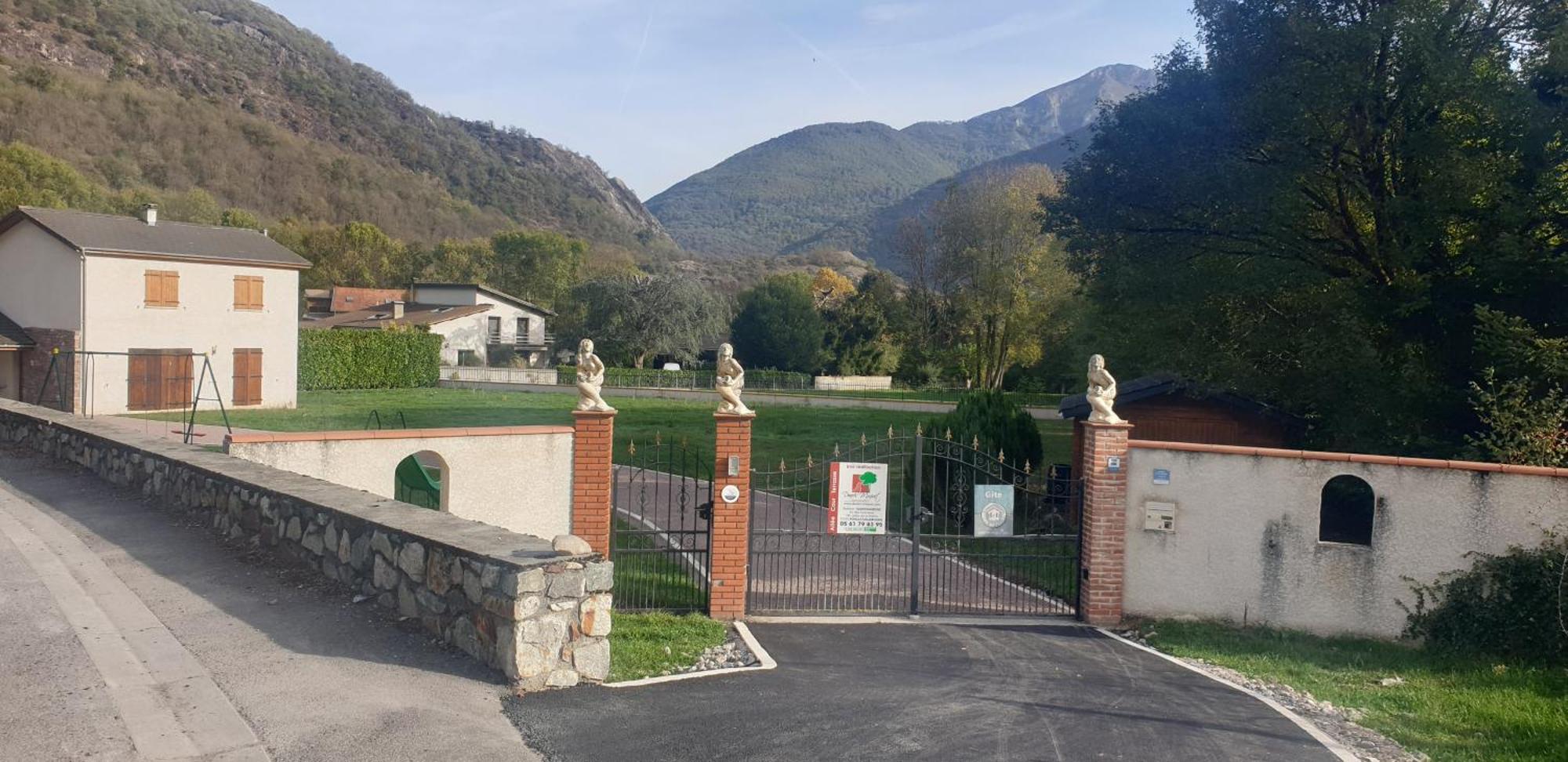 La Residence De Lorelei Cierp Екстериор снимка